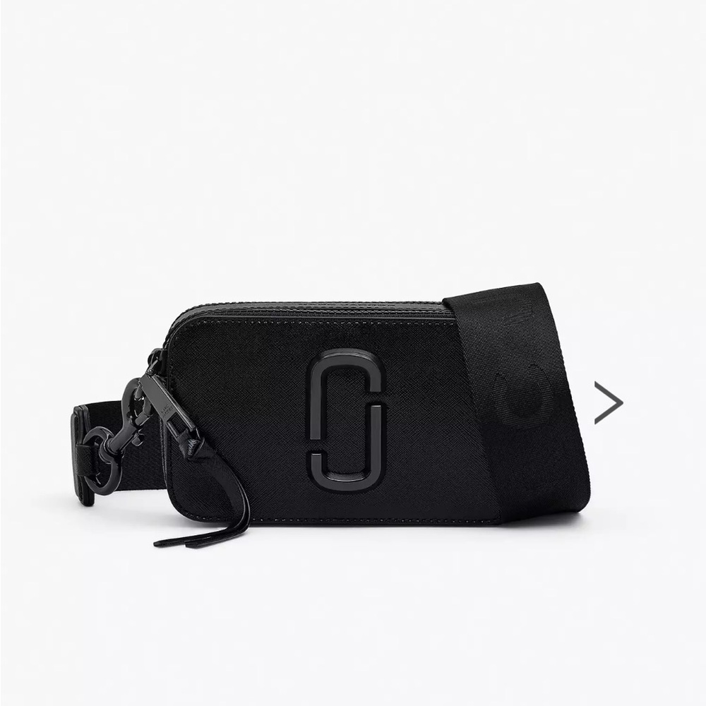 Marc Jacobs Black Belt Bag